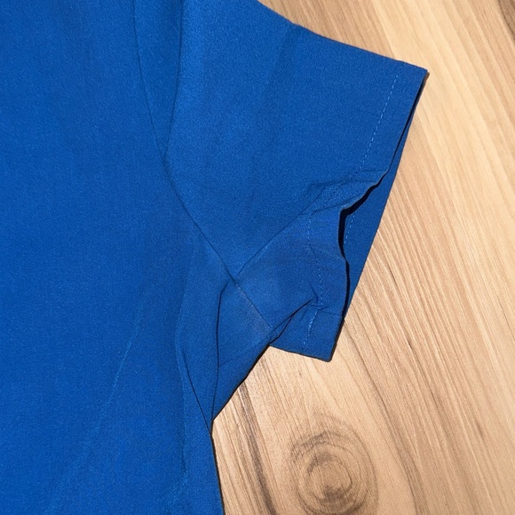 Women’s Figs Royal Blue Scrub Top - Picture 5 of 5